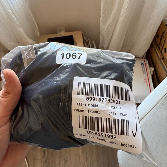 J.Crew Gail Classic Sculpt Swimsuit SZ 4 Black One-Piece Racerback Removable Pad - Picture 9 of 9